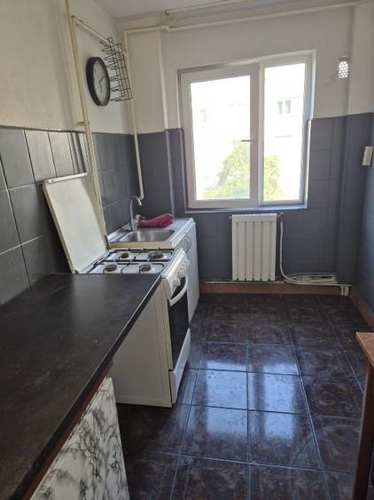 Apartament cu 3 camere decomandat în Aradul Nou