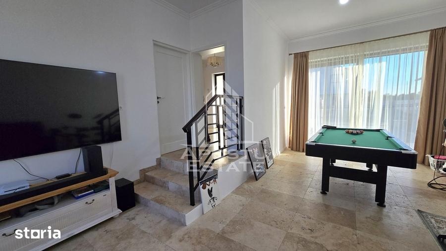 Casă cu 5 camere cu Teren 1200 Mp în Șag