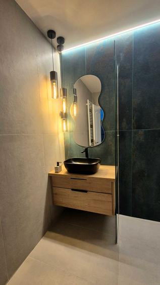 Apartament cu 2 camere decomandat în Exterior Vest