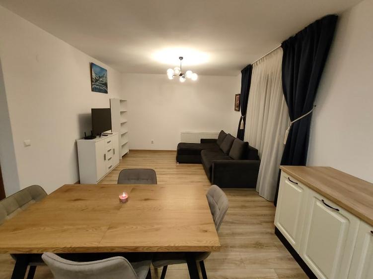 Apartament cu 2 camere semidecomandat, mobilat în Lazaret
