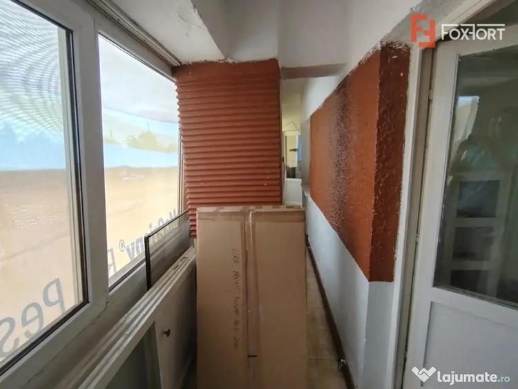 Apartament cu 4 camere decomandat în Șagului