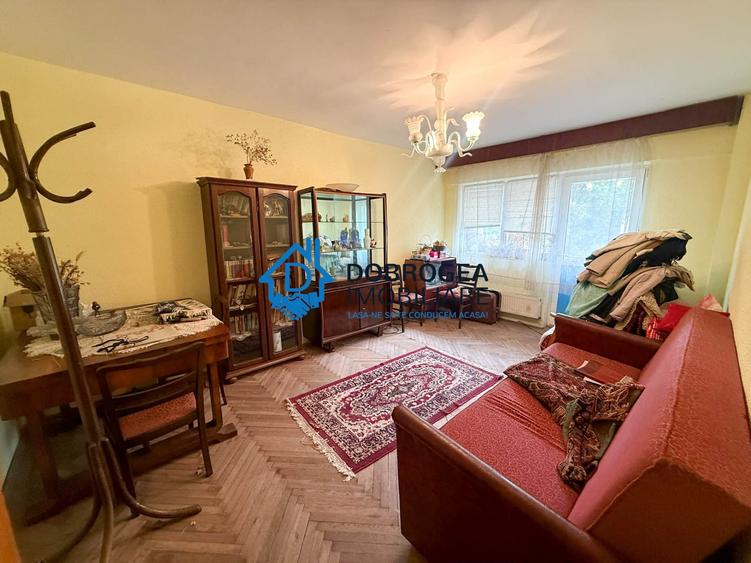 Apartament cu 2 camere decomandat în Ultracentral