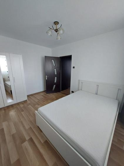 Apartament cu 2 camere semidecomandat în Iancului