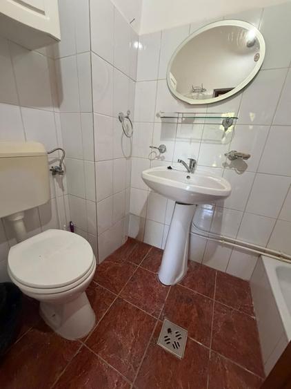 Casă individuală cu 4 camere cu Teren 6642 Mp în Pianu de Sus