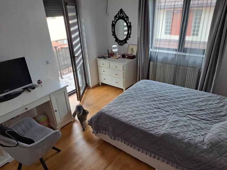 Casă cu 4 camere cu Teren 300 Mp în Bragadiru