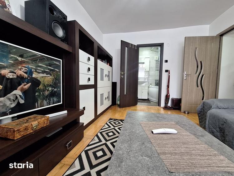 Apartament cu 2 camere renovat, mobilat si utilat - etaj 1-zona Blasco - 14