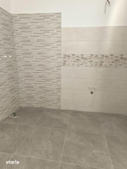 Casă cu 8 camere cu Teren 2500 Mp în Rădăuți