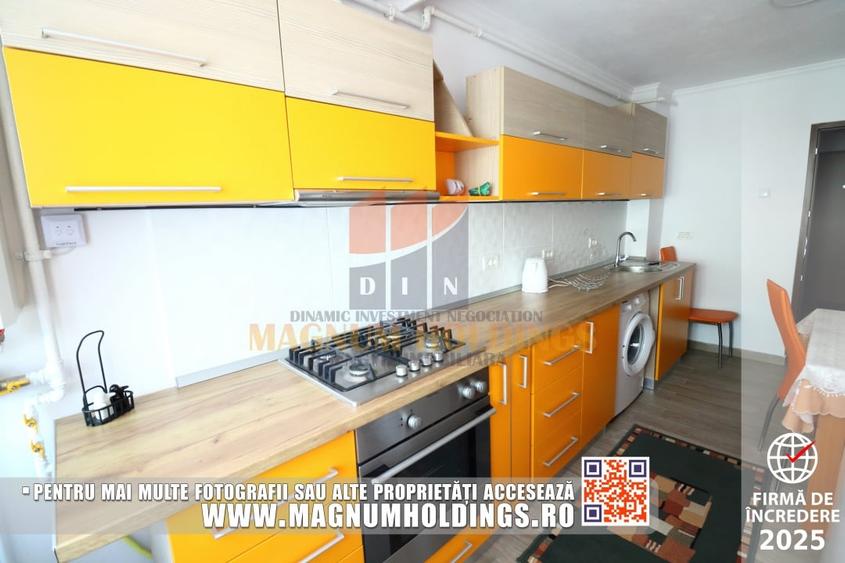 Apartament cu 4 camere decomandat, mobilat în Ultracentral