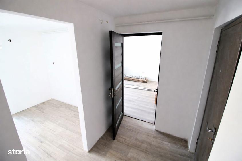 Apartament cu 2 camere decomandat în Micro 20