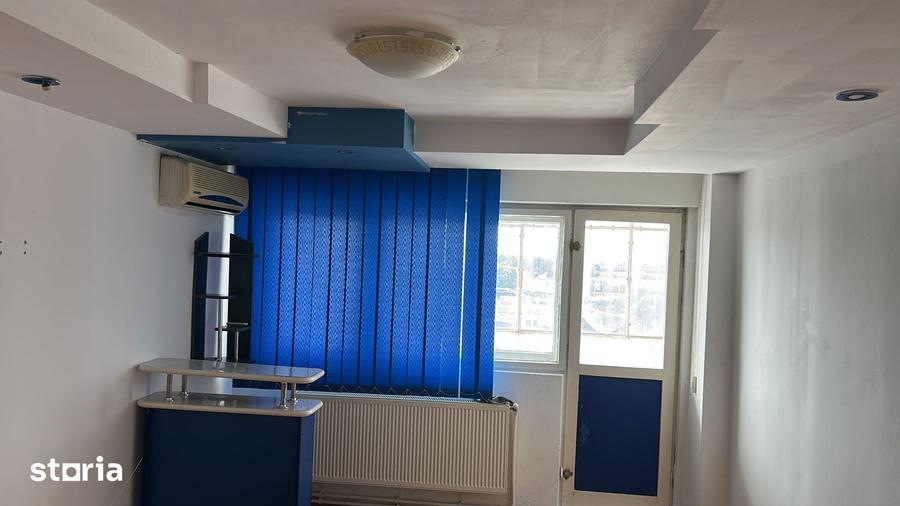 Apartament cu 3 camere în Orizont