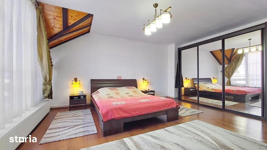 Casă cu 5 camere cu Teren 425 Mp în Florilor
