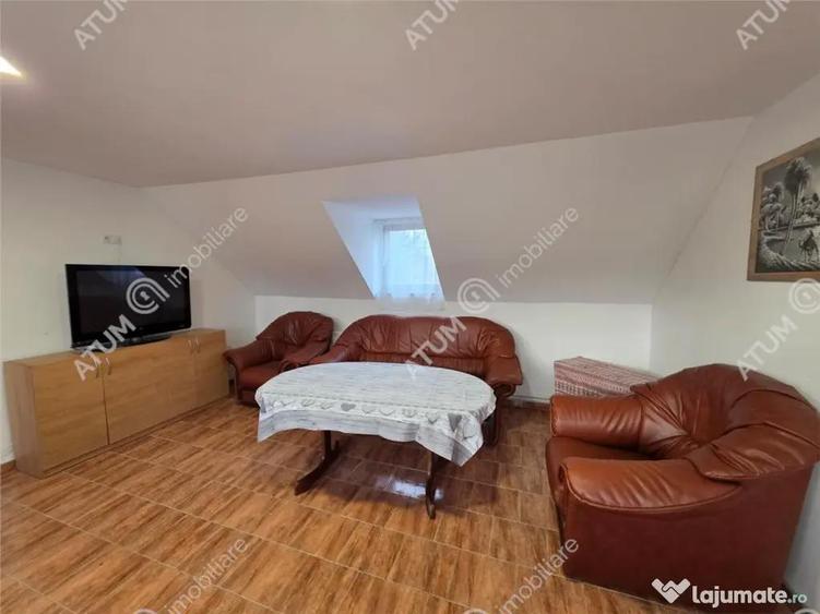 Apartament cu 3 camere decomandat, mobilat în Trei Stejari