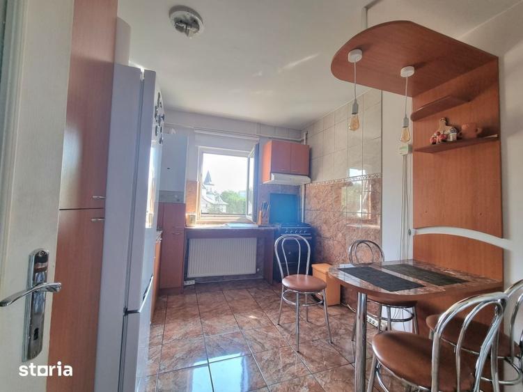 Apartament cu 3 camere decomandat în Bistrița Lac