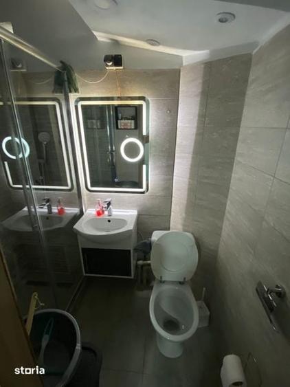 Apartament cu 2 camere semidecomandat în Petrișor