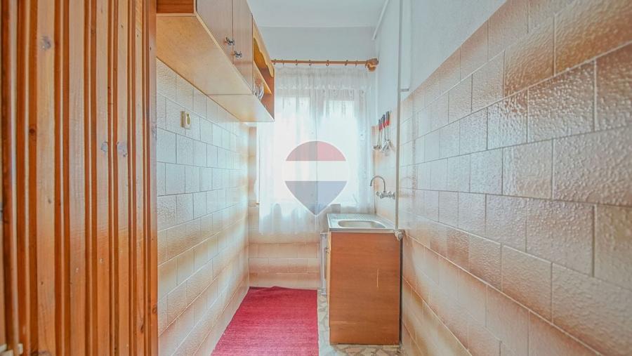 Casă individuală cu 5 camere cu Teren 1555 Mp în Satulung