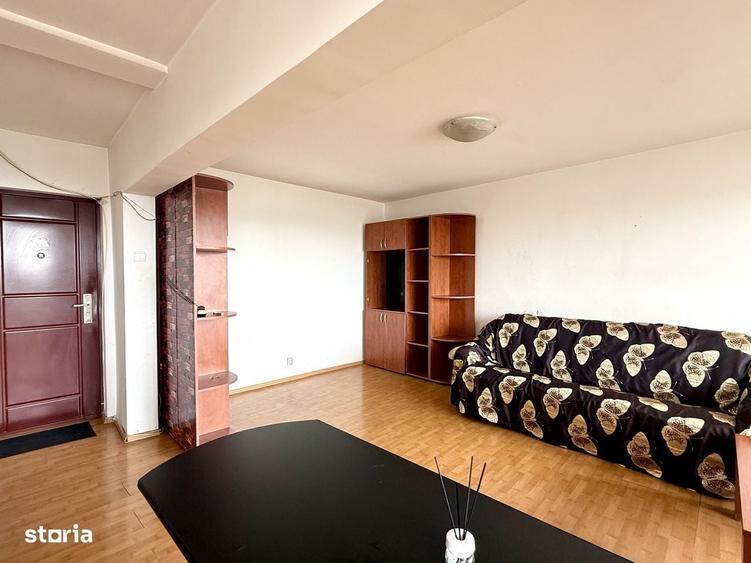 Apartament cu 3 camere decomandat în Titulescu