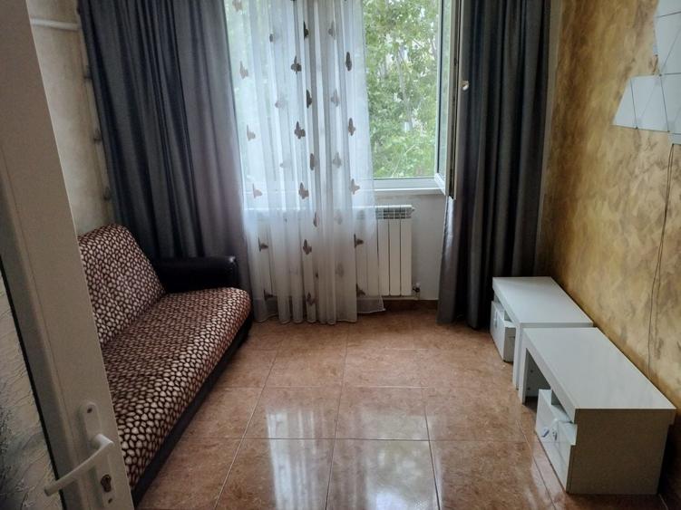 Apartament cu 2 camere decomandat în Micro 19