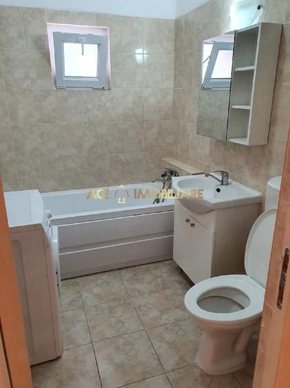 Apartament cu 2 camere decomandat, mobilat în Păcii
