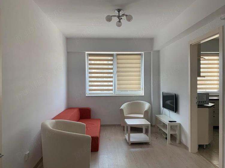 Apartament cu 2 camere decomandat în Între Lacuri