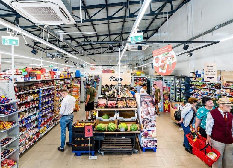 Spațiu comercial, de 1,033 mp, în Central