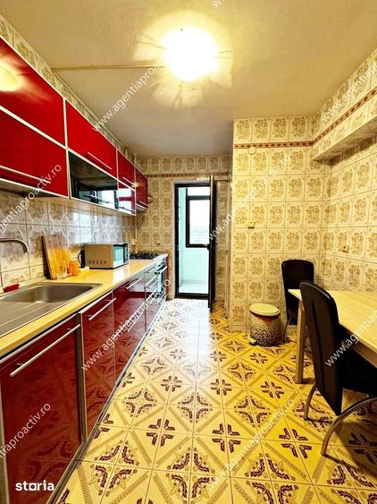 Apartament cu 2 camere decomandat în Mazepa 2