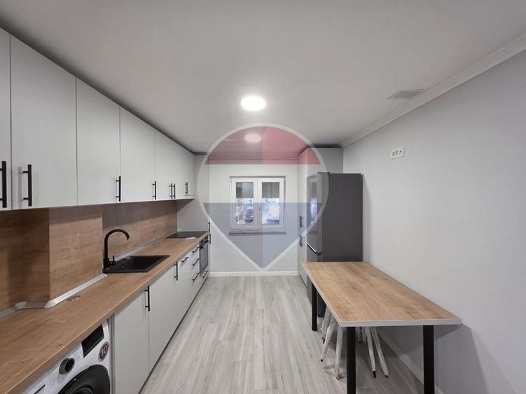 Apartament cu 2 camere semidecomandat, mobilat în Micălaca