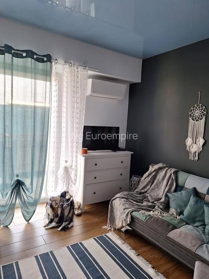 DE VÂNZARE STUDIO PRIMA LINIE MAMAIA NORD