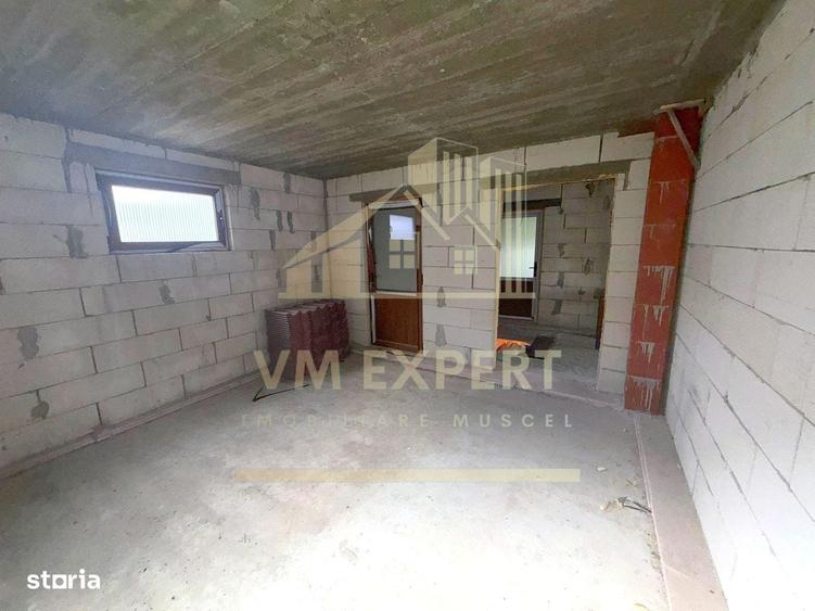 Casă cu 4 camere în Central