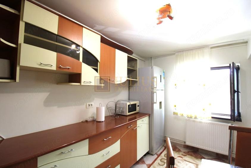 Apartament cu 2 camere decomandat în Bucovina