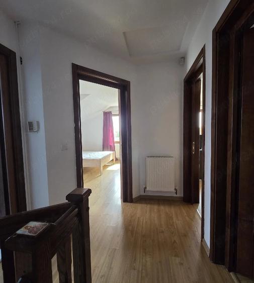 Casă cu 4 camere cu Teren 450 Mp în Săcălaz