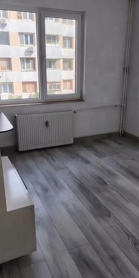 Apartament cu 3 camere în Titan