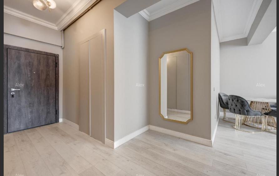 Apartament cu 2 camere semidecomandat în Băneasa