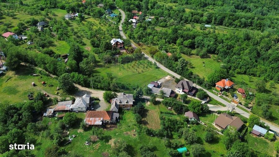 Casă cu 2 camere în Cătălina