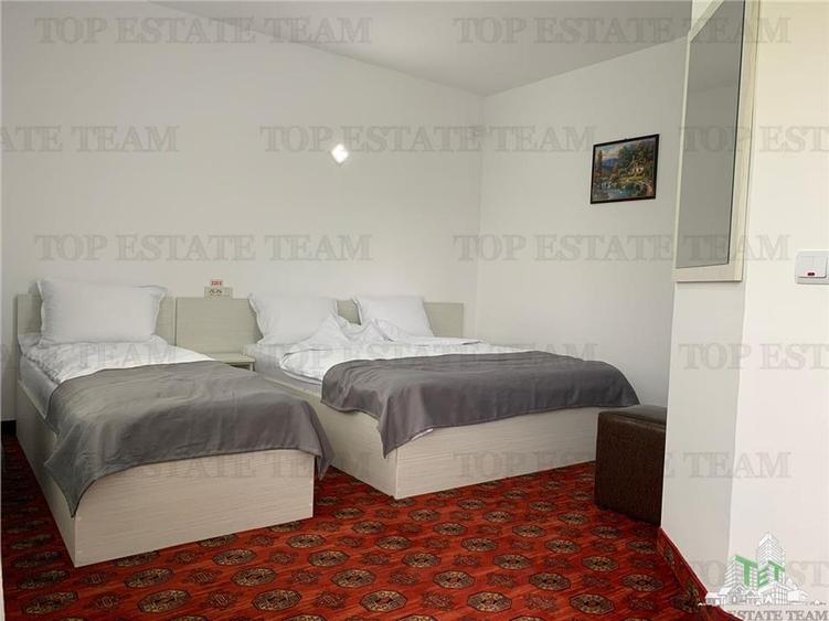 Casă individuală cu 17 camere cu Teren 796 Mp în Central