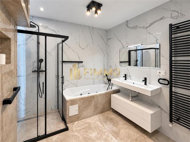 Apartament cu 3 camere semidecomandat, mobilat în Central