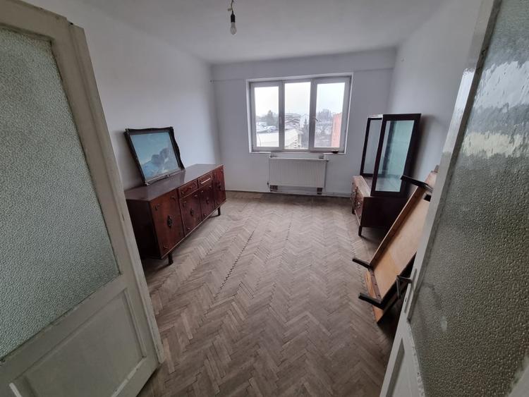 Apartament cu 2 camere nedecomandat în Vest