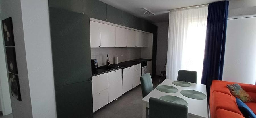 Apartament cu 2 camere decomandat în Circumvalațiunii