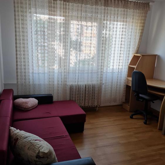 Apartament cu 2 camere nedecomandat în Central