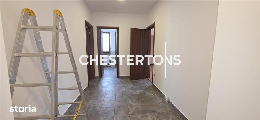 Apartament cu 5 camere decomandat în Dorobanți