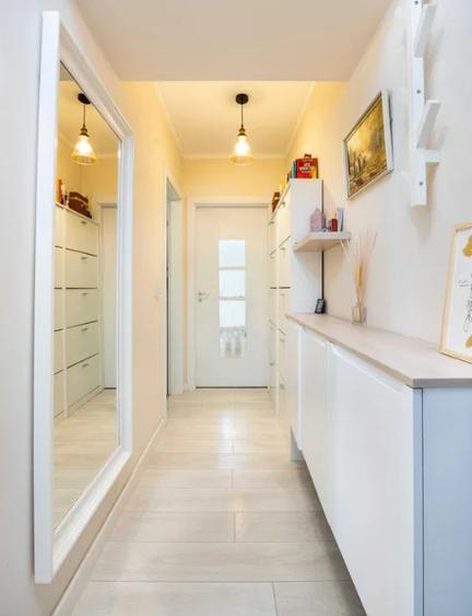 Apartament cu 2 camere semidecomandat în Pipera