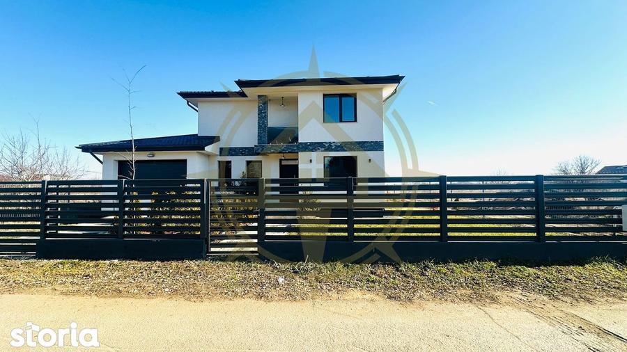 Casă cu 5 camere cu Teren 500 Mp în Corbeanca