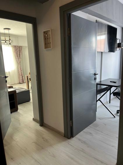 Vand apartament cu 2 camere decomandat, complet mobilat si utilat.. - 8