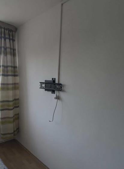Apartament cu 2 camere semidecomandat în Gemenii