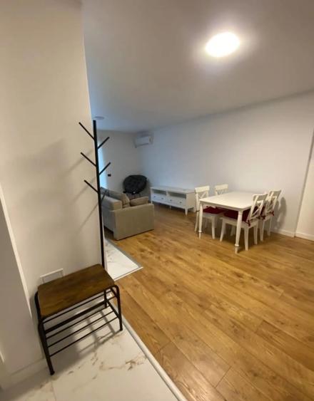 Apartament cu 2 camere decomandat în Olteniței