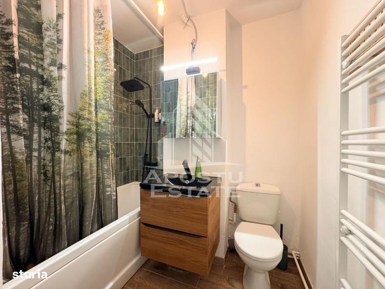 Apartament cu 2 camere semidecomandat în Central