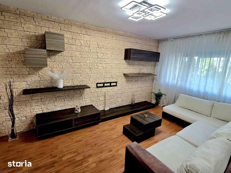 Apartament cu 3 camere în Pantelimon