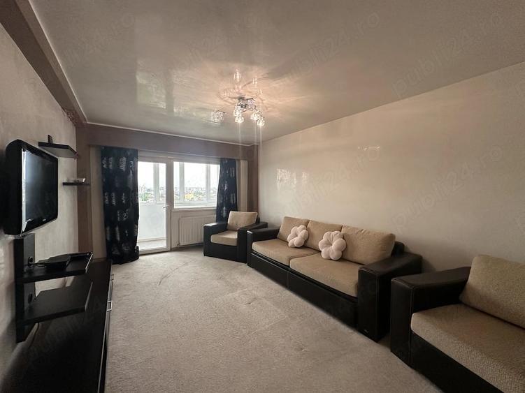 Apartament cu 2 camere decomandat în Republicii