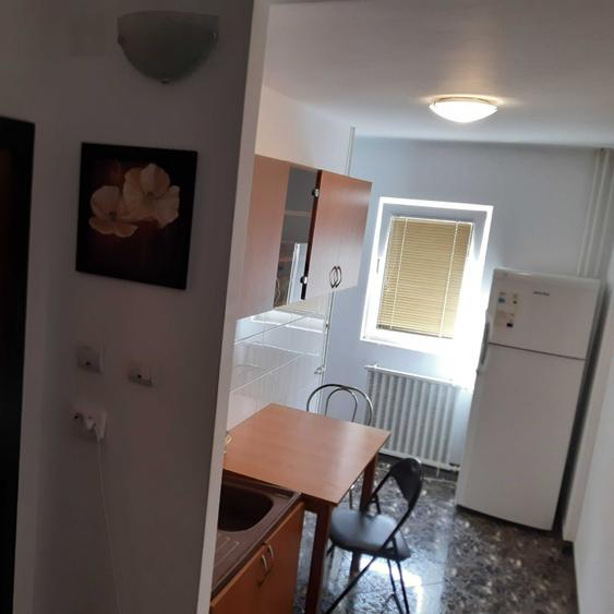 Garsonieră decomandată în Alba Iulia
