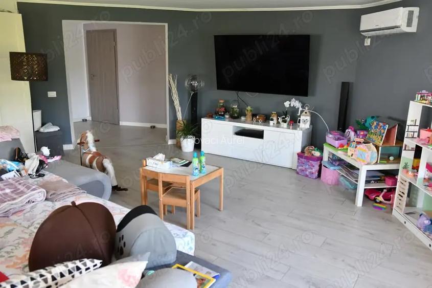 Proprietar vand casa, P+M, zona Fratelia Mures , teren 832 mp,