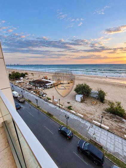Apartament cu 3 camere decomandat, mobilat în Nord